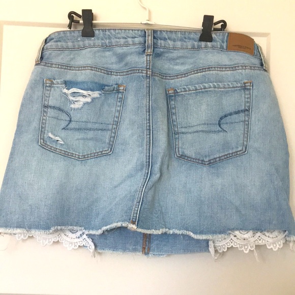 American Eagle Hi-Rise Festival Mini Skirt - Picture 6 of 6